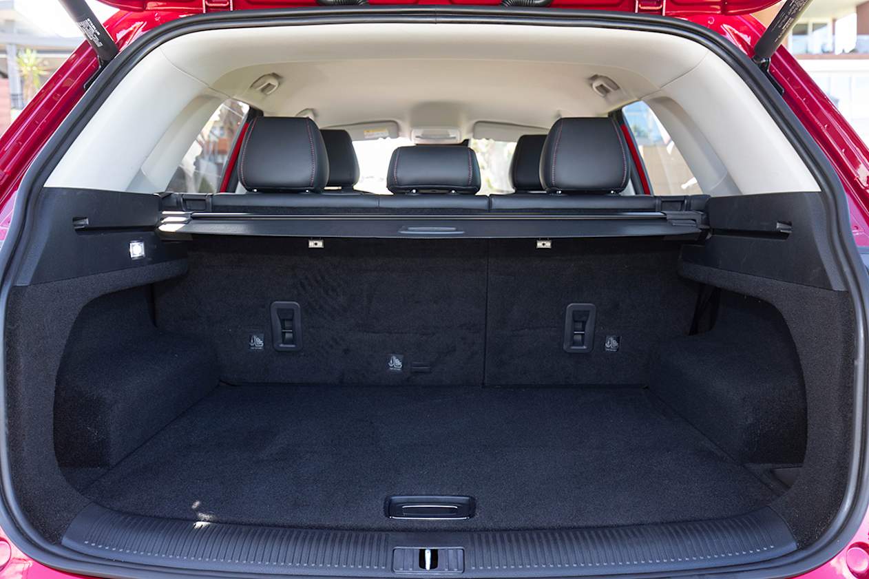 MG HS 2020 boot space